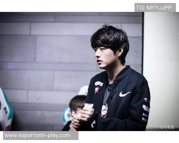 电竞比分分析和平精英赛事中JDG战队的战术转换与得失评估 电竞比分分析和平精英赛事中JDG战队的战术转换与得失评估